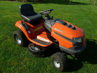 Husqvarna Sit On / Ride On Lawn Mower Mulcher Or Collection ...