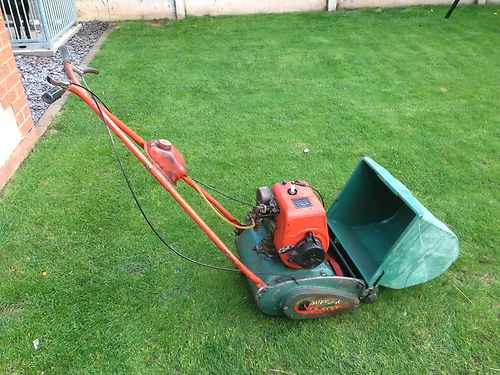 Suffolk Super Colt Self Propelled Cylinder Petrol Lawn Mower 30cm Cut ...